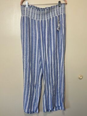 Bealls Florida Women’s Wide Leg Stripe Pants - Blue & White. Size XL NWT